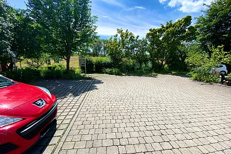 Parkplatz Kirche Oberndorf