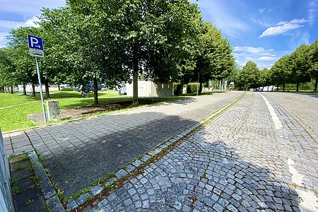 Busparkplatz Kaiser-Therme