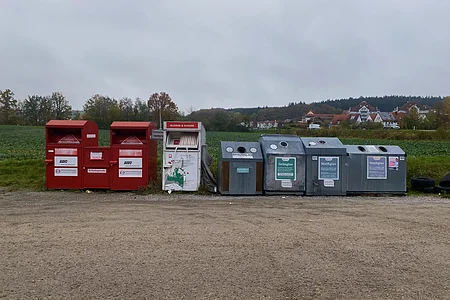 Sammelbehälter Glas und Altkleider - Gemling