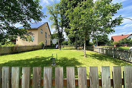 Spielplatz Am Rosenberg - Poikam