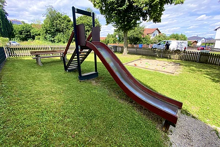 Spielplatz Am Rosenberg - Poikam